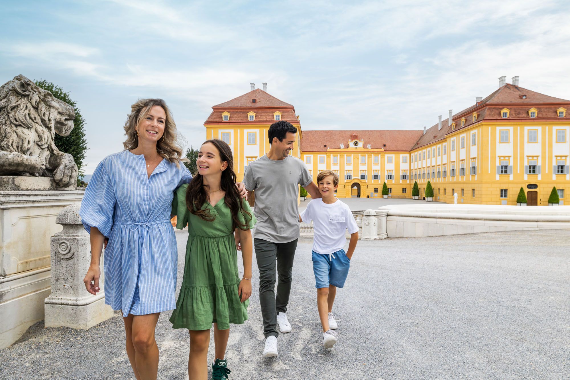 VEĽKÁ PRÁZDNINOVÁ ZÁBAVA NA ZÁMKU SCHLOSS HOF